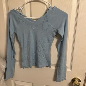 NWOT BDG long sleeve top with manufacturer defects size small